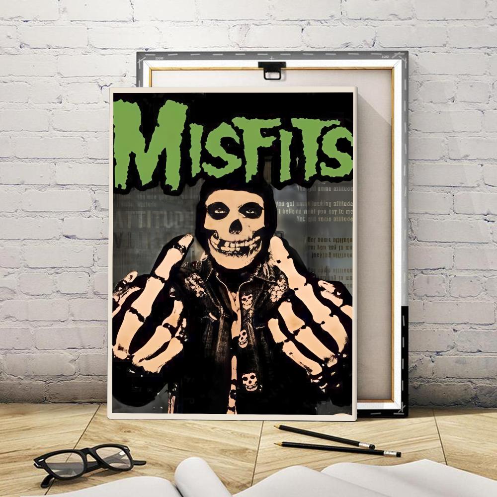 M-Misfits, Korku Temalı Punk R - Live Rock incelemesi ve fiyatı